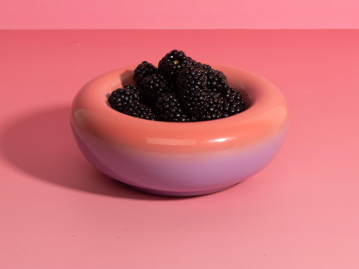 Handmade Chunky Ceramic Bowl: Gradient Orange-Pink Stoneware Dish (14cm)