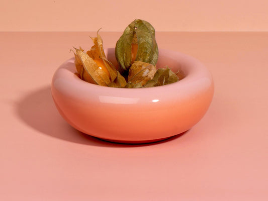 Handmade Chunky Ceramic Bowl: Gradient Orange-Pink Stoneware Dish (14cm)